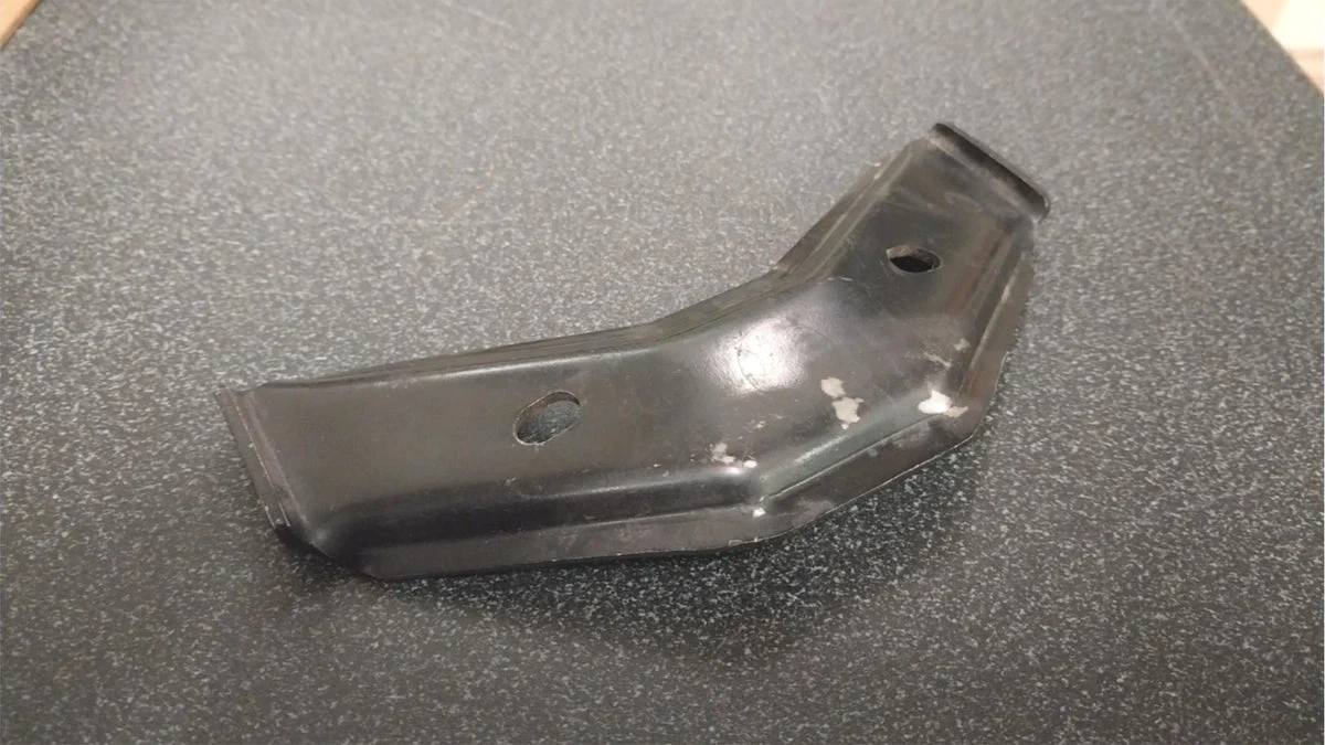 FXR Passenger Seat Bracket Mount OEM Harley Low Rider FXRS 52141-82