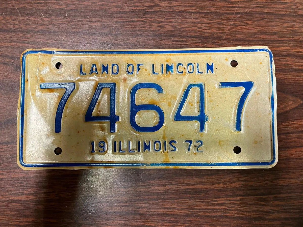 VTG 1972 Land of Lincoln Illinois Motorcycle License Plate 74647